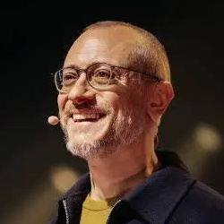 Dr. Johannes Hartl, Philosoph & Theologe<br><a href='https://www.instagram.com/drjohanneshartl?igsh=dzZzcjA5ZmE4Mnc='>@drjohanneshartl</a>