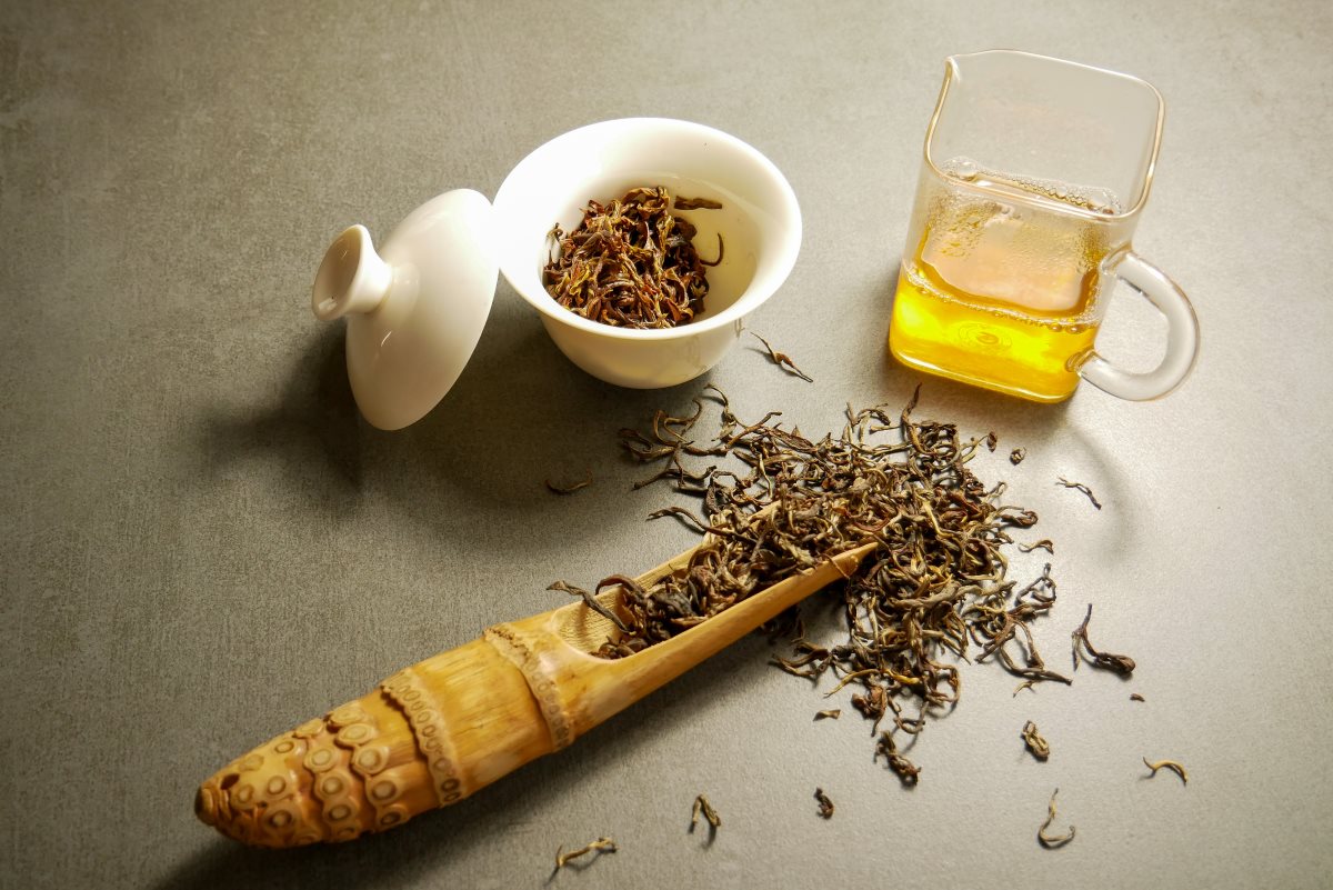 Zubereitung gelber Tee Simao Huang Ya